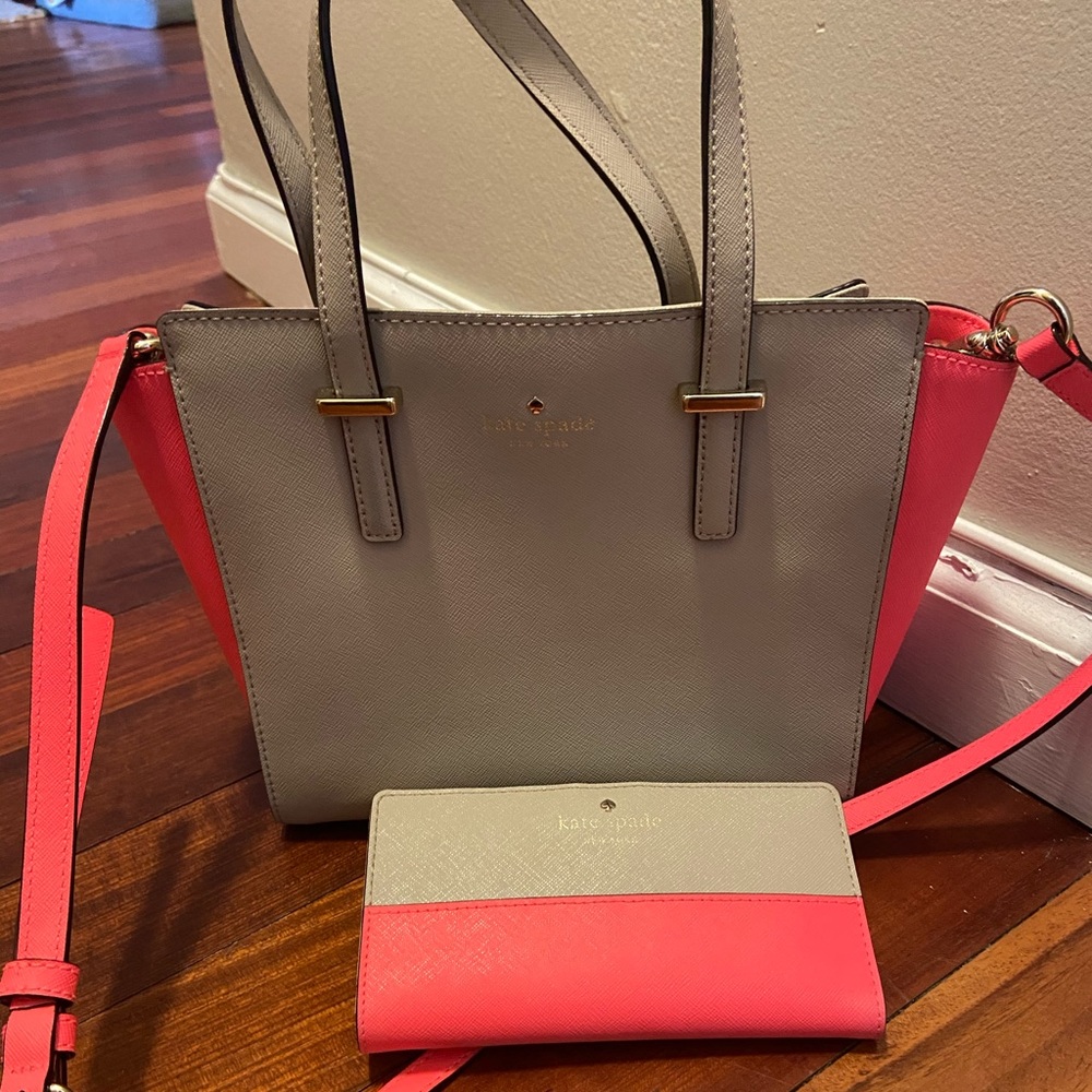 Kate spade crossbody bag with matching wallet